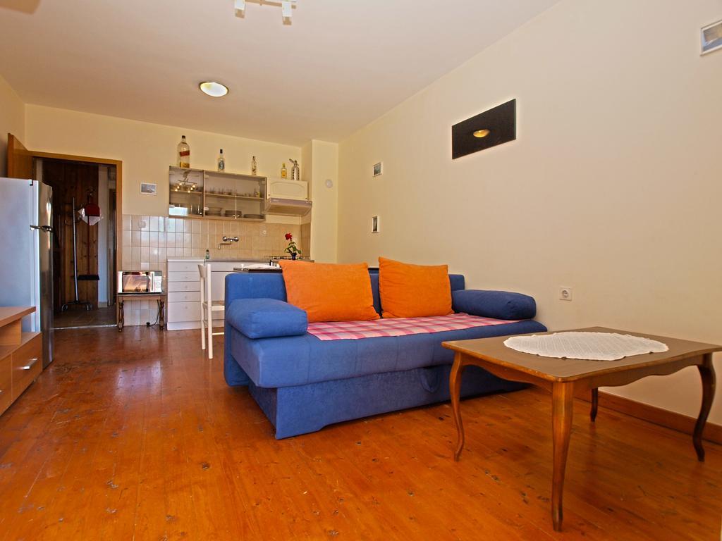 Apartments Antica พูลา ภายนอก รูปภาพ