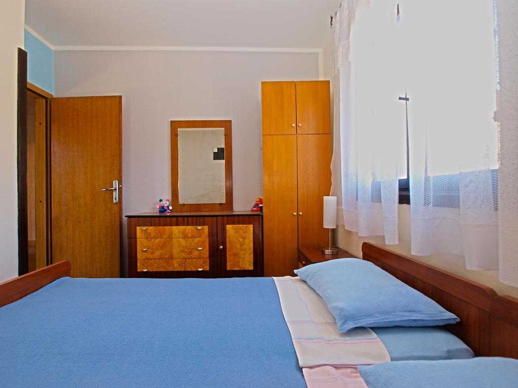 Apartments Antica พูลา ภายนอก รูปภาพ