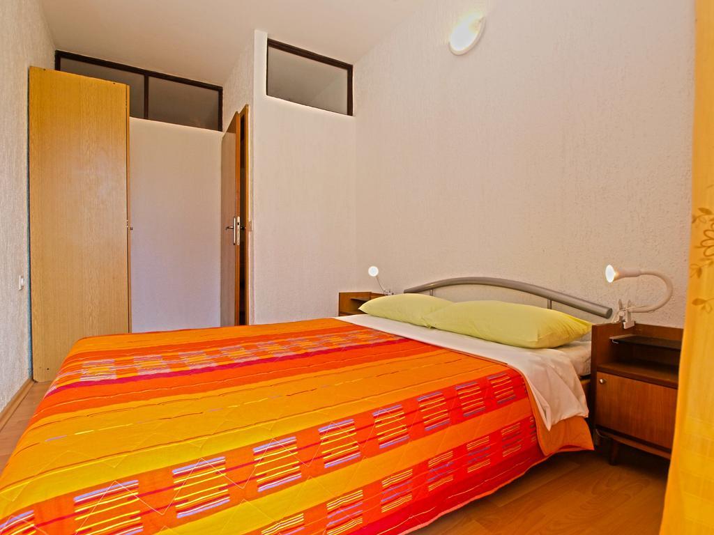 Apartments Antica พูลา ภายนอก รูปภาพ