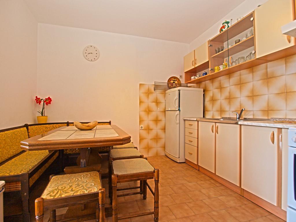 Apartments Antica พูลา ภายนอก รูปภาพ